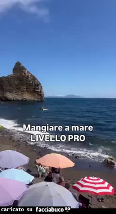 Mangiare al mare
